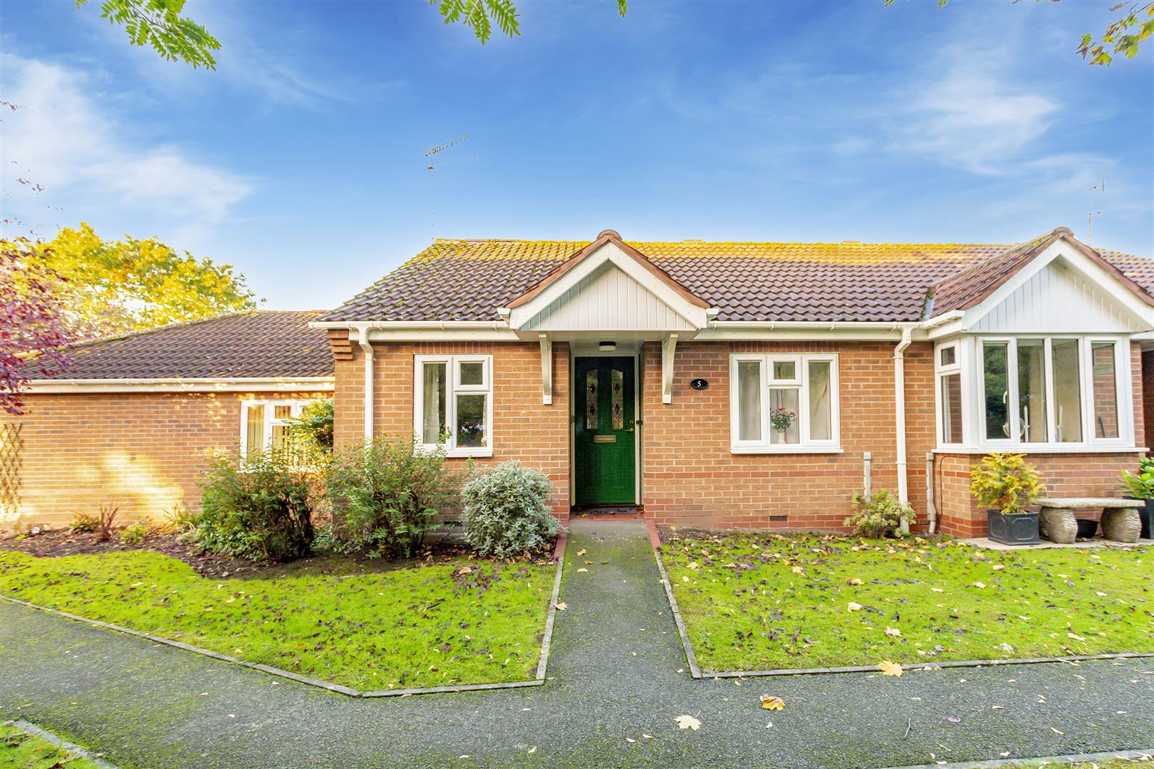 King Edward Gardens, Hall Drive, Sandiacre Robert Ellis Estate Agents